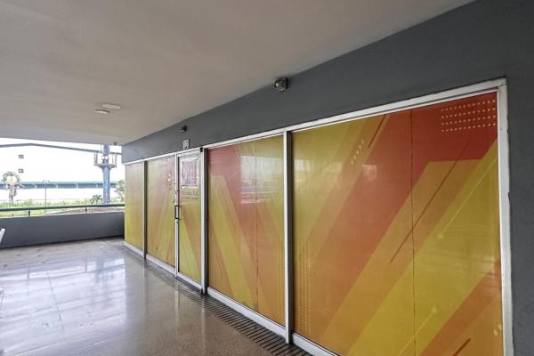 4 locales comerciales contiguos en venta | plaza colón | disponibles juntos