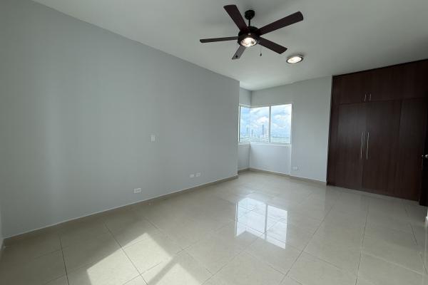 Venta de apartamento en ph torre zeus, costa del este