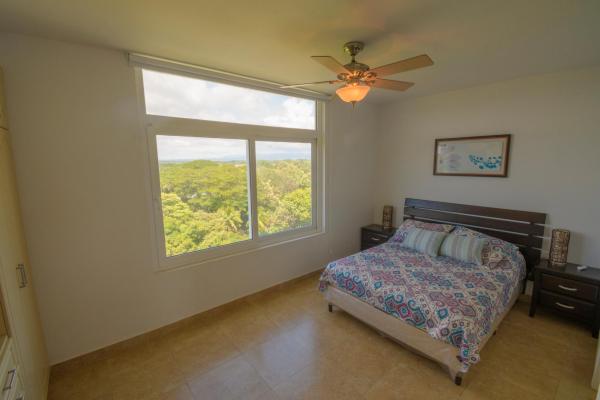 Exclusivo apartamento frente al mar