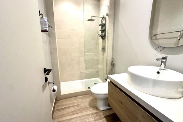 Beautiful condo for sale in costa del este ph titanium