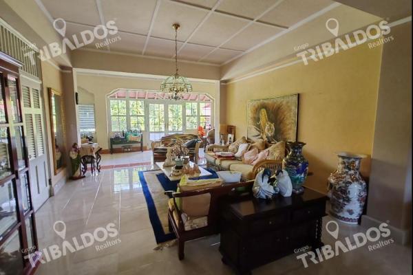 Sale of house in albrook