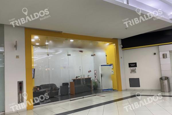 Venta de local en albrook mall