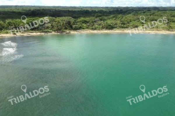 Playa hermosa el icacal