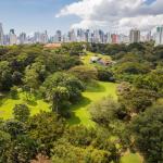 Apartamento en altos de golf con vista directa al parque omar