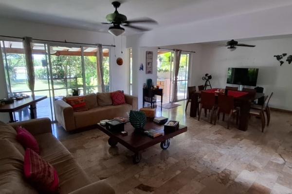 Townhouse for sale in villas de decameron