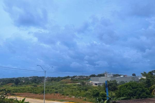 Venta de local comercial de dos pisos en downtown, la chorrera