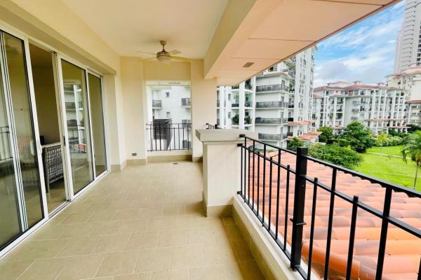 Apartment for sale in santa maria the reserve