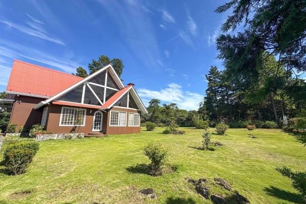 3-bedroom home on 4,115 m² lot for sale