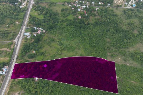 Venta de terreno en punta barco