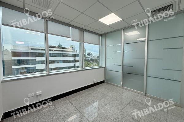 Office rental in tower of the americas