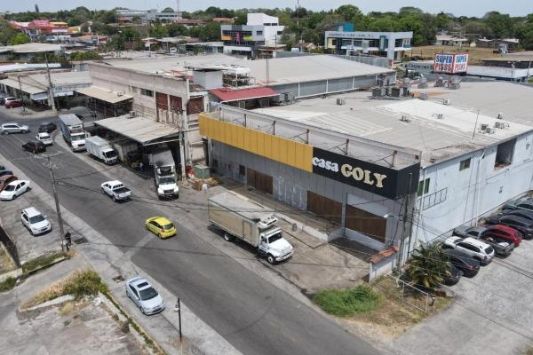 Commercial premises in chitre, excellent location