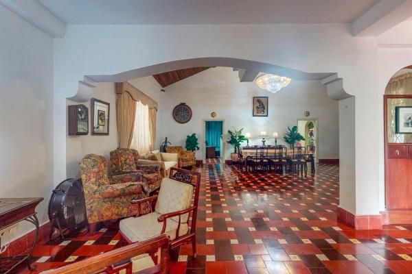 House for sale in the old town of colón, panama