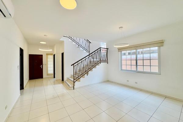 Casa en alquiler en costa sur - ph villa valencia