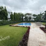 Sale of house in fairway estates, santa maría