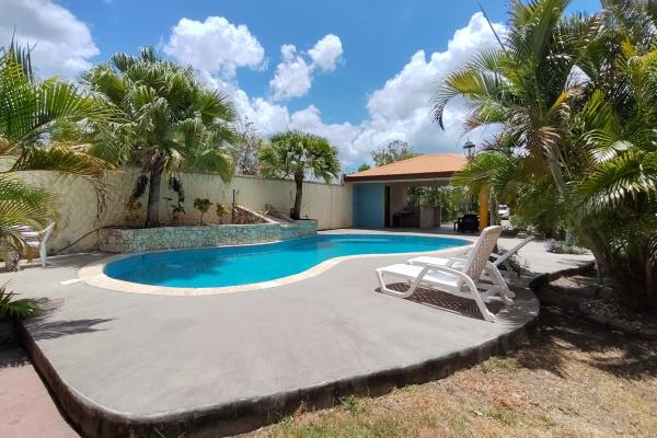 Amplia casa amoblada con piscina privada en coloncito – cerca de coronado