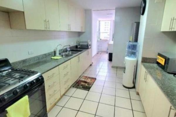 Se vende o alquila apto en edf mar plaza