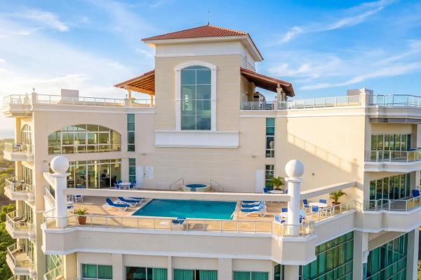 1br nice view condo for sale in coronado panama