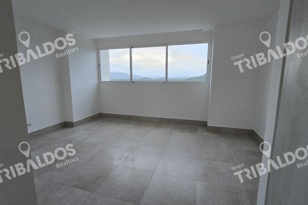 Venta de apartamento en ocean waves nueva gorgona