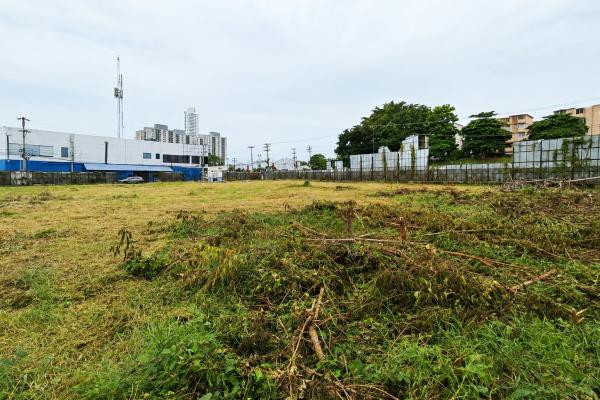 Commercial land for sale on ave. jose agustin a.