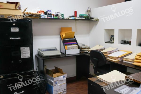 Venta de edificio comercial en vía porras, san francisco
