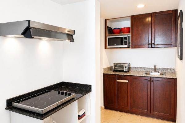 Studio apartment in solarium coronado bay
