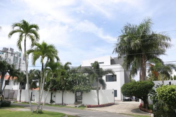 Se vende casa de playa de lujo en la riviera pacífica