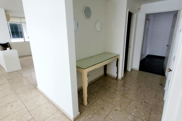 Bargain for sale at edf bahia marbella 1