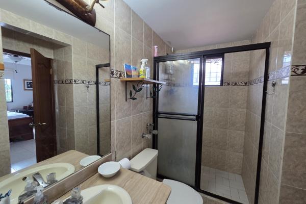 House for sale in condado del rey
