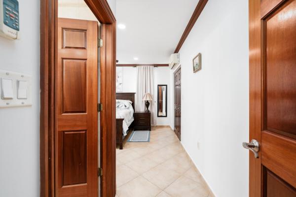 Stunning townhome in boquete canyon village