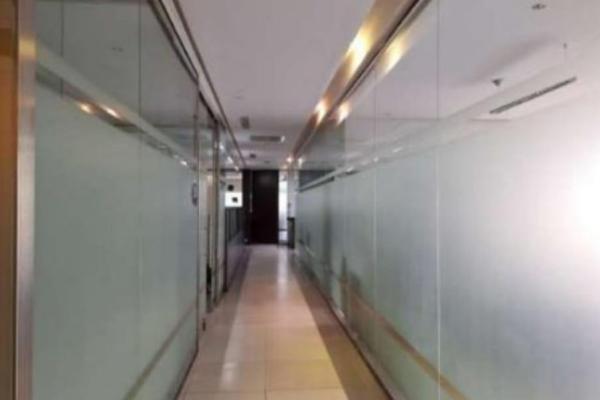 Office for sale or rent with option to purchase